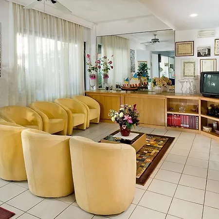 Apartmanhotel Bellevue 3*